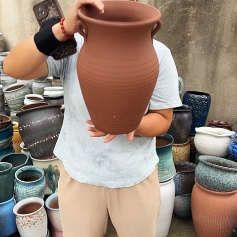 20/32瑕疵底部鼓包。