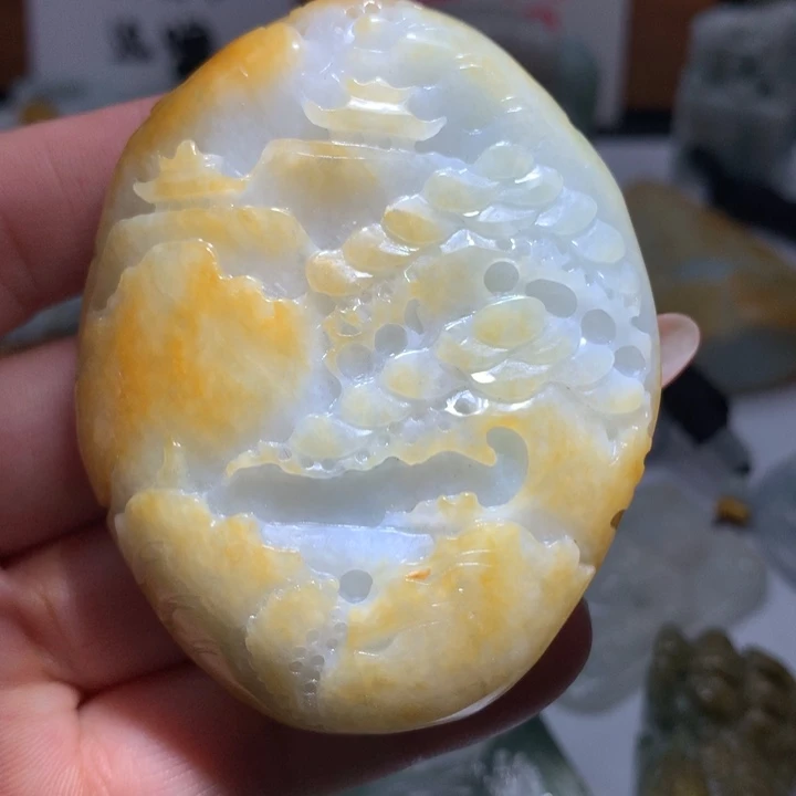 翡翠未镶嵌颈饰保真天然A货翡翠