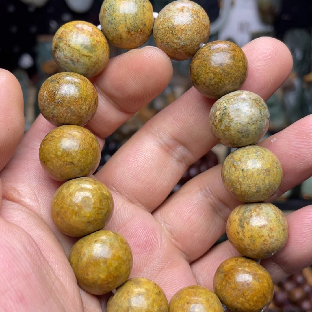 岫岩河磨玉（透闪石质玉）未镶嵌颈饰卡18福利