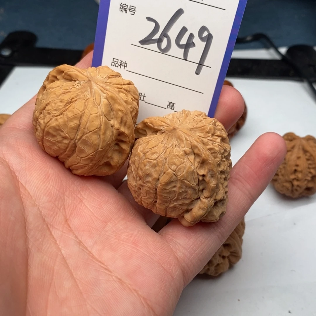 文玩核桃把件2649