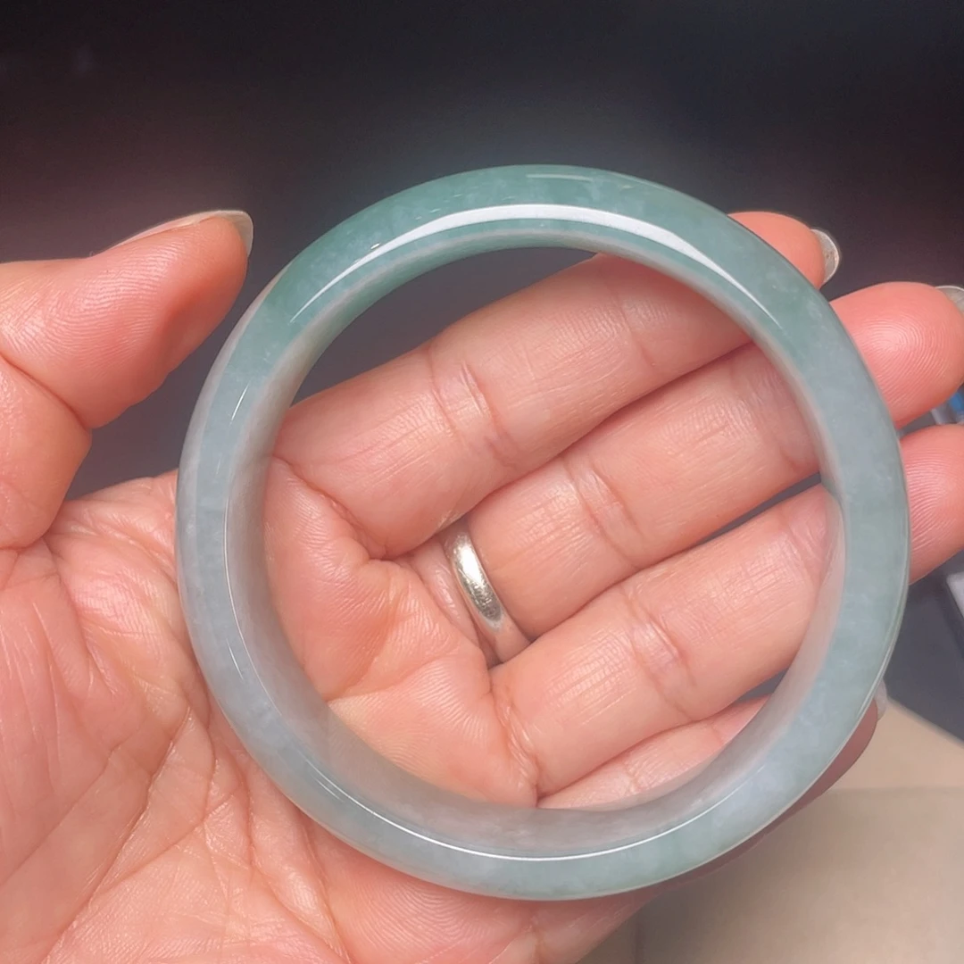 翡翠未镶嵌手镯冰睛手镯