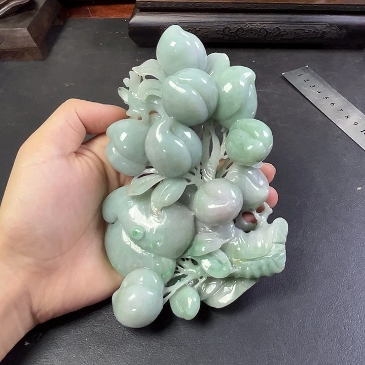 翡翠未镶嵌摆件翡翠