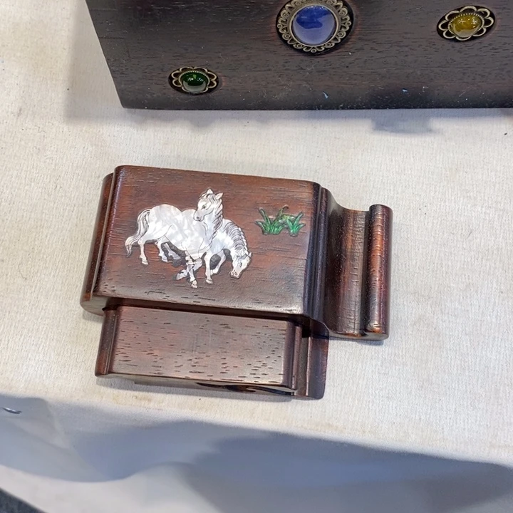 木木木手机支架马