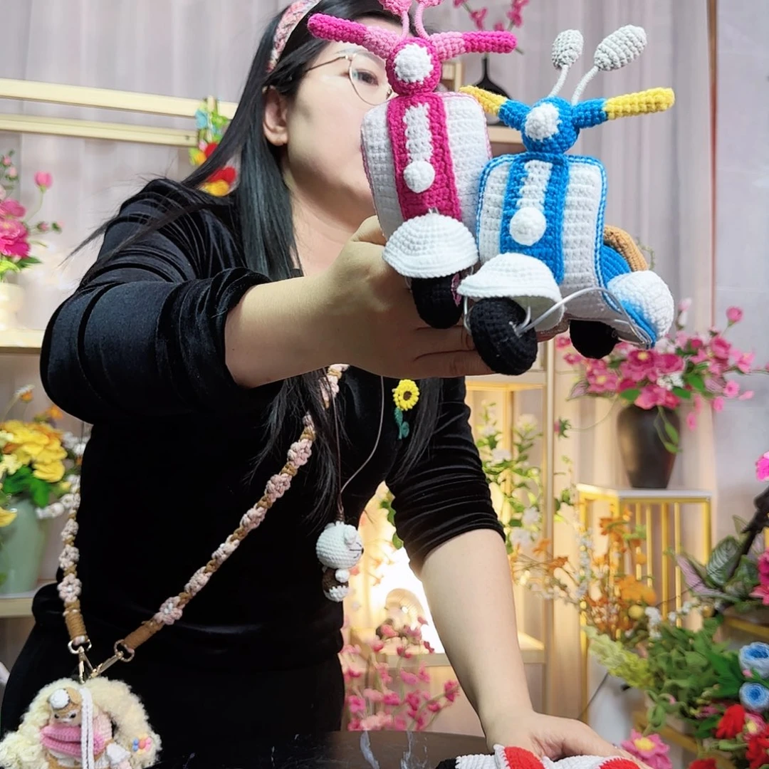 纯手工钩织手工钩织设计摩托车