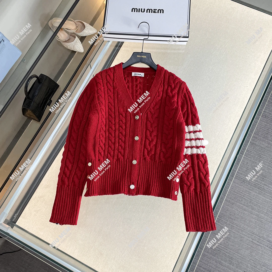 MIUMEM2025早春法式学院风条纹撞色V领毛针织开衫上衣DY6393
