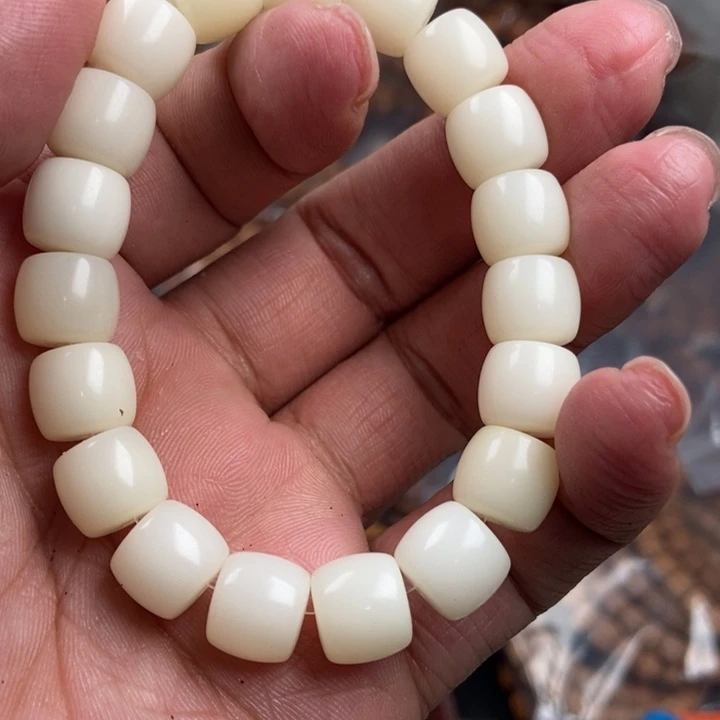 菩提根/象牙果吊坠