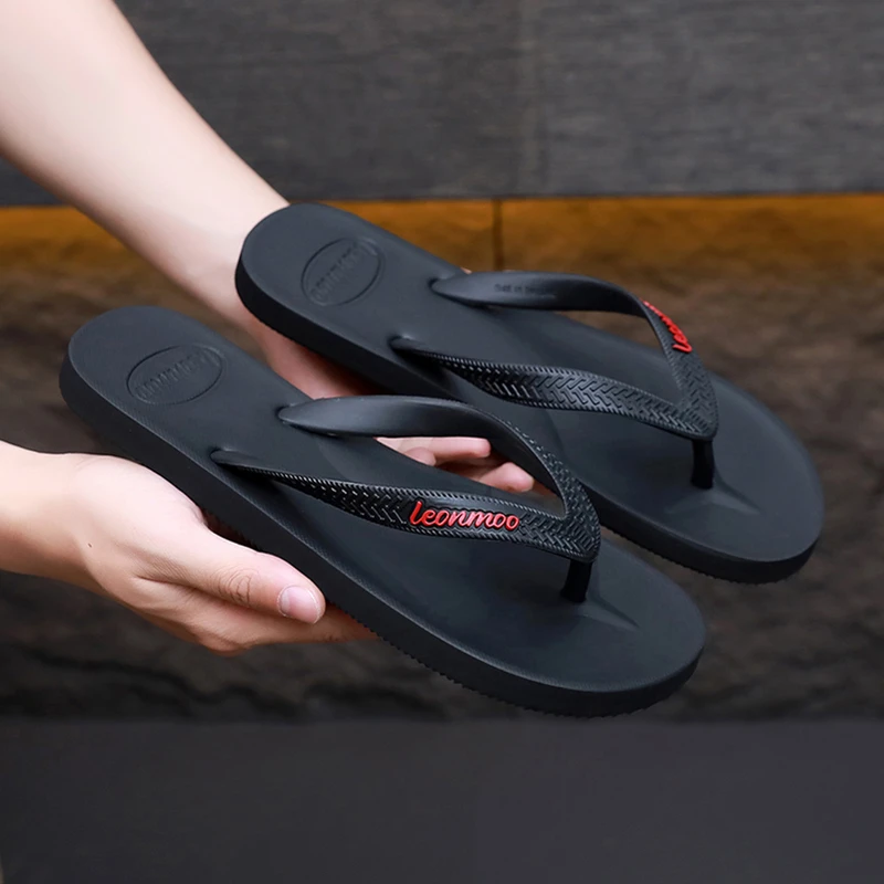 泰国人字拖鞋男款夏季轻软弹外穿休闲夹脚沙滩凉拖鞋舒适男士鞋子