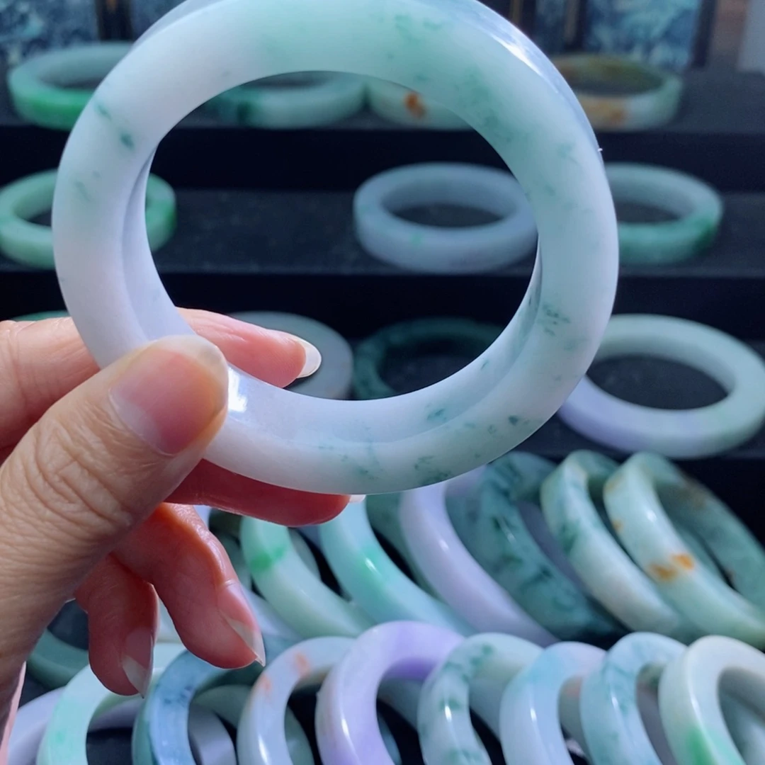 定制翡翠手镯未镶嵌A****y