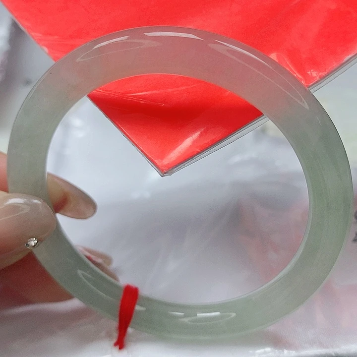 翡翠手镯未镶嵌缅甸天然A货翡翠