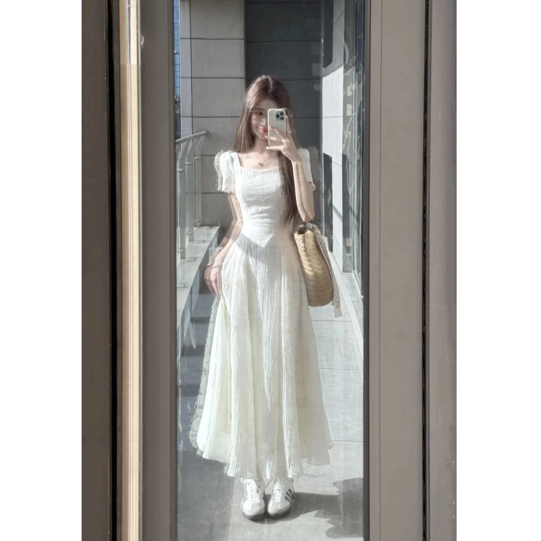 夏日绝美小裙子温柔白月光超好看独特漂亮高级感白色方领连衣裙女