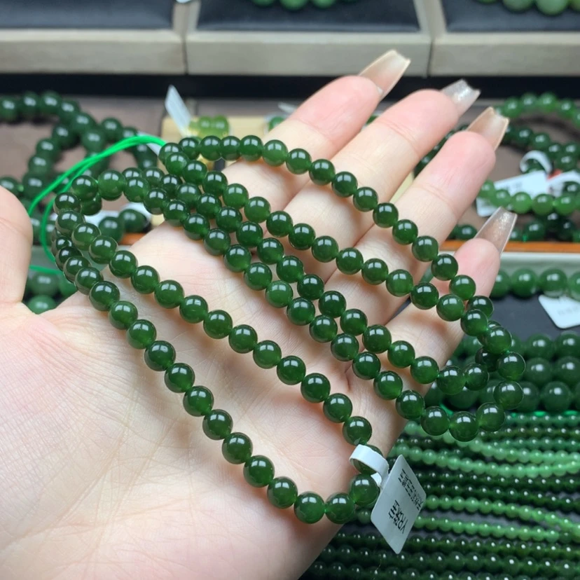 【闪购商品】和田玉（碧玉）颈饰未镶嵌6m菠菜绿无黑点