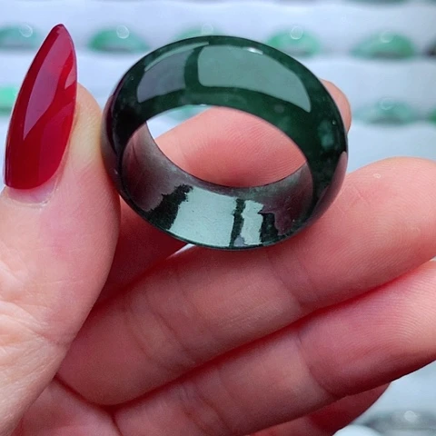 翡翠未镶嵌戒指天然翡翠