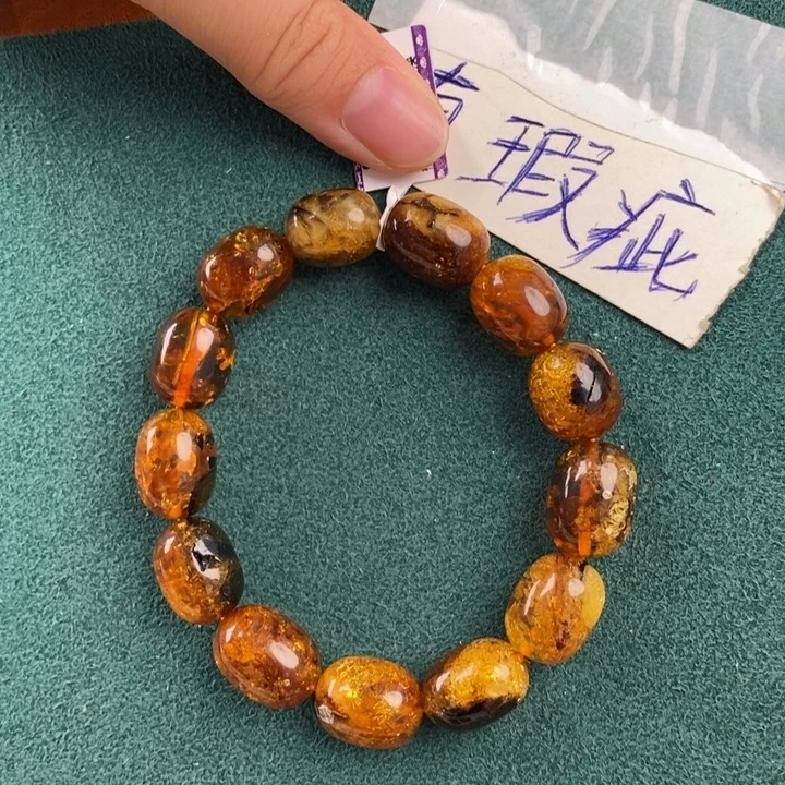 未镶嵌琥珀珠宝奇石