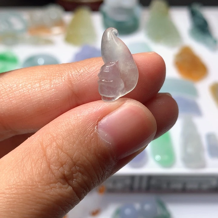 未镶嵌定制翡翠松鼠