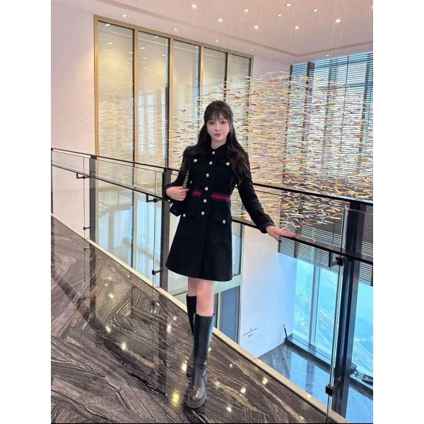妃鱼/古驰/丝缎、羊毛、亮片/大衣/95新/M9/28
