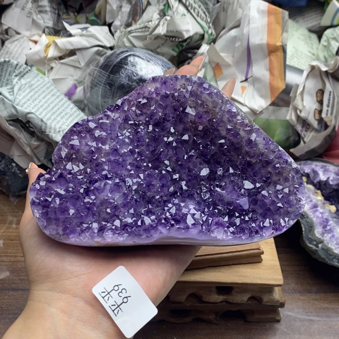 未镶嵌水晶大型摆件（非配饰）