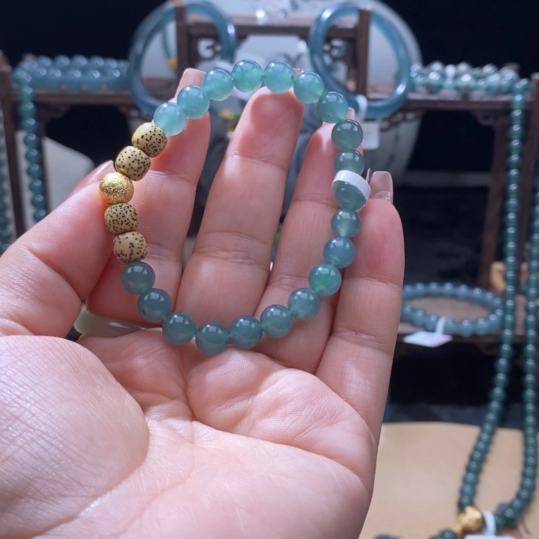 翡翠手链未镶嵌巍****活福利款