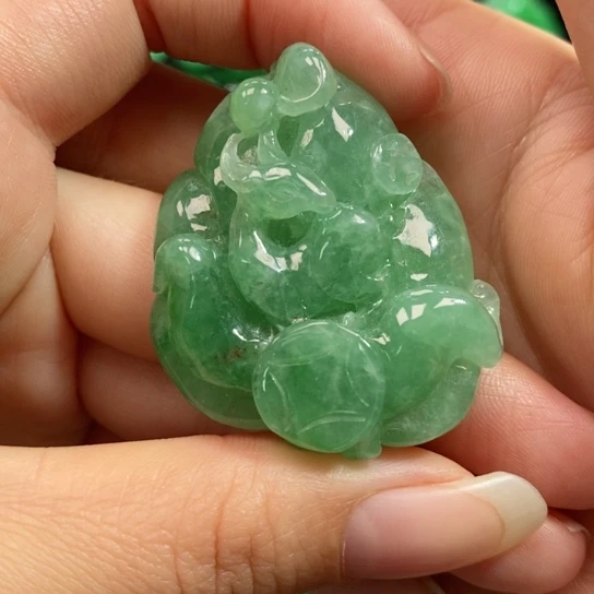 颈饰未镶嵌翡翠吊坠