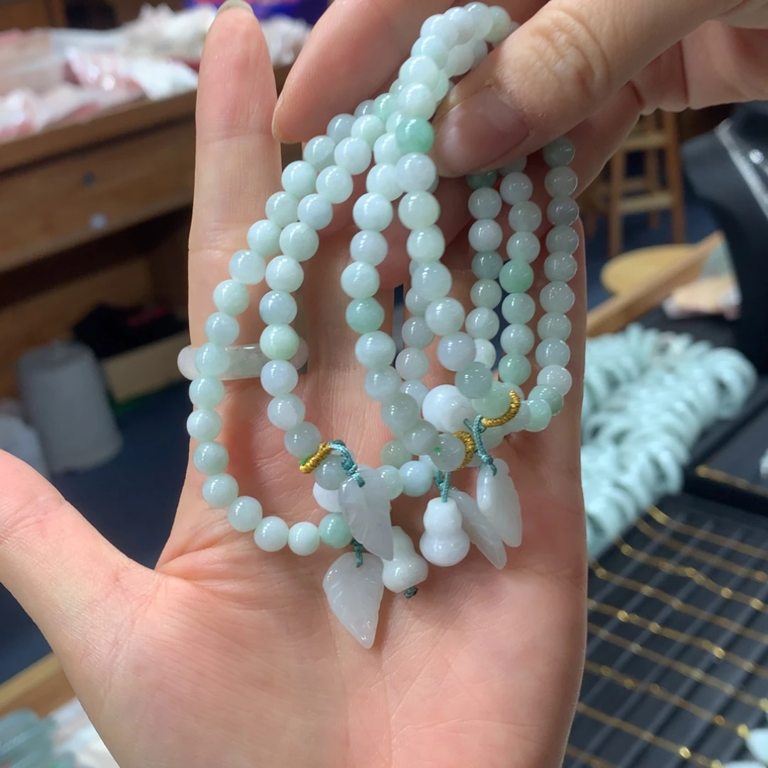 翡翠未镶嵌手链多样性发1