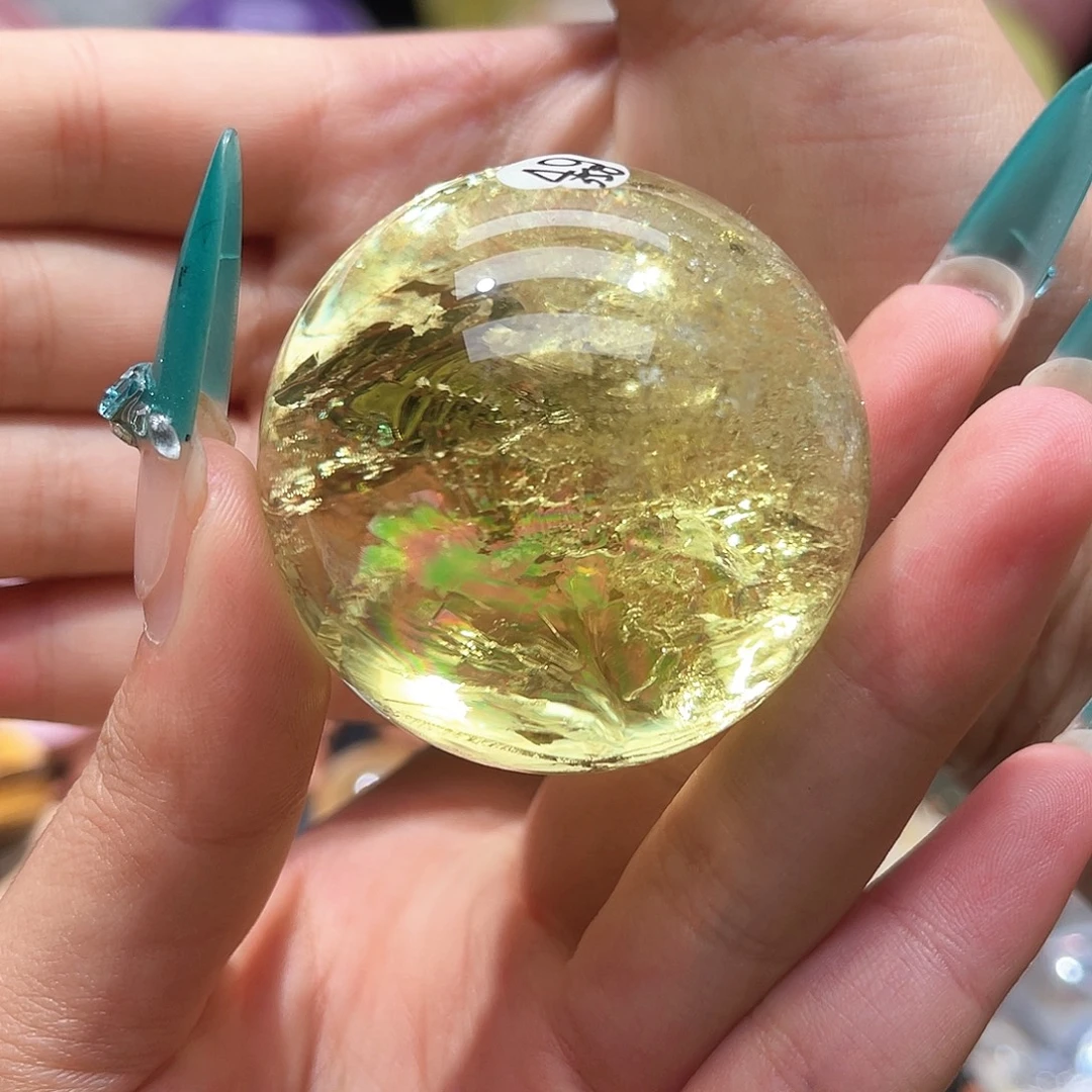 顾***师未镶嵌珠宝半成品水晶微瑕5.00