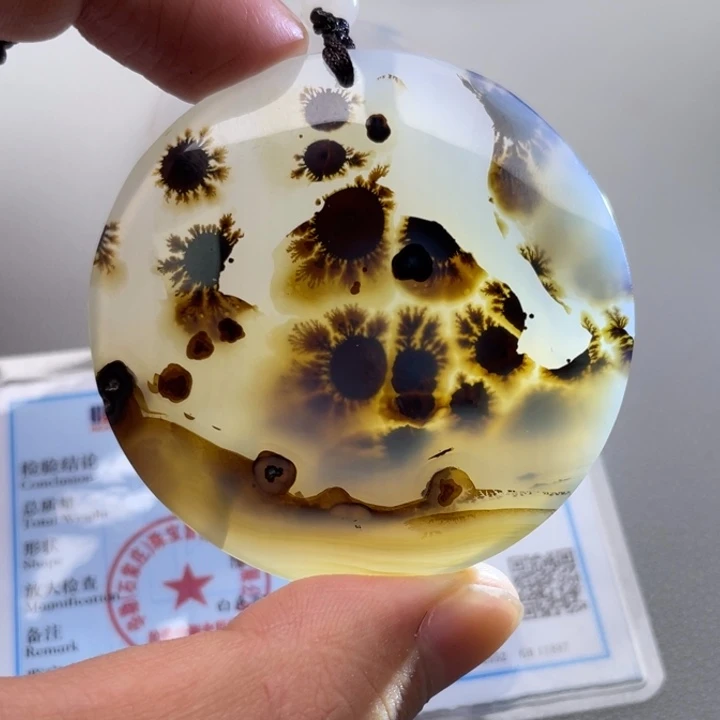 玛瑙/玉髓颈饰未镶嵌风*！