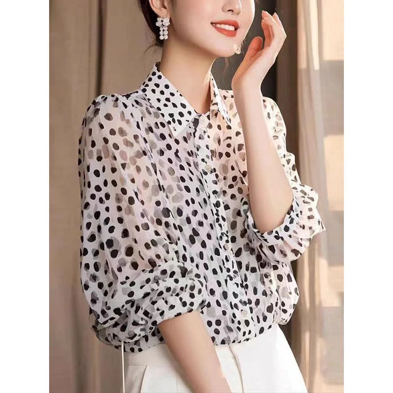 哥弟阿玛施正2025夏季新款气质显瘦白色波点七分袖Polo领衬衫衣女