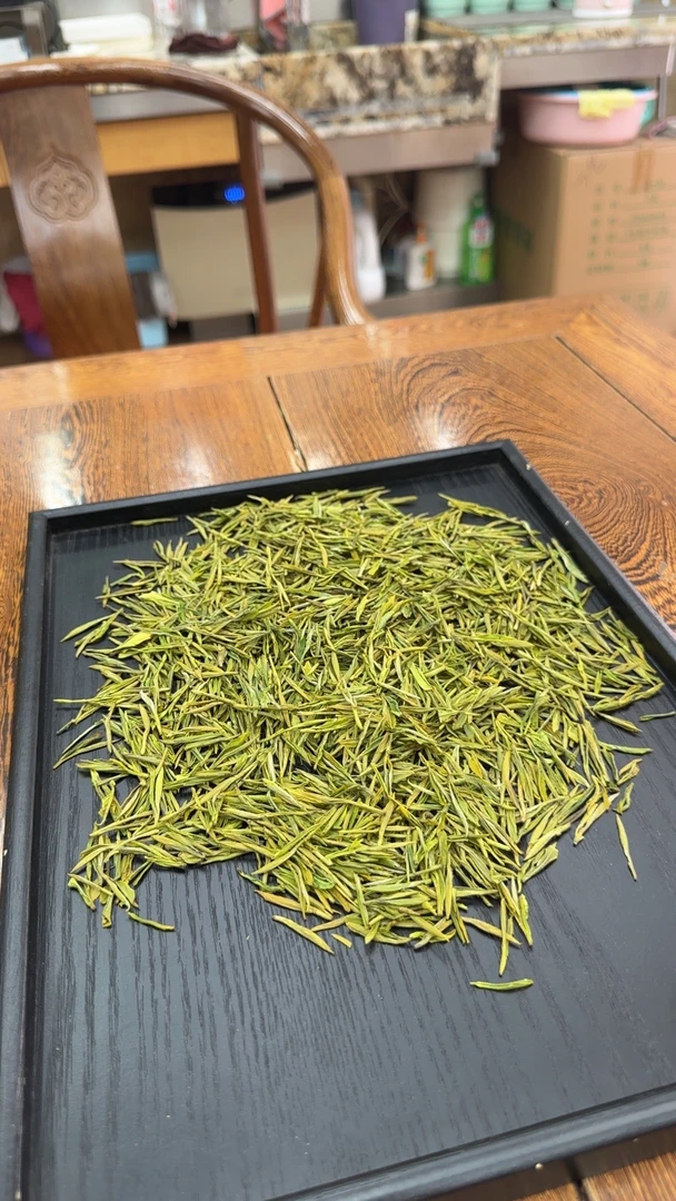 4-0-0明前高山黄金芽，兰花香，满一斤送品牌杯一个