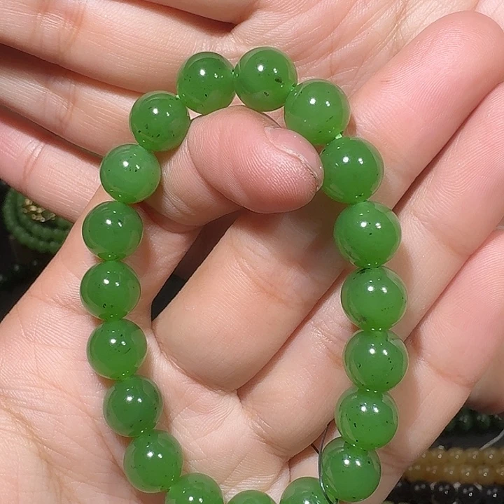 和田玉（碧玉）未镶嵌手链