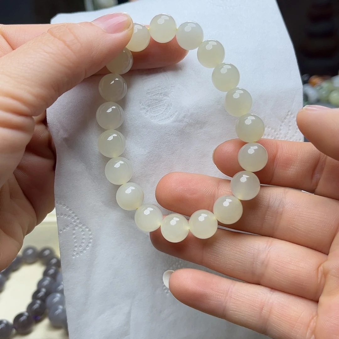 和田玉手链未镶嵌