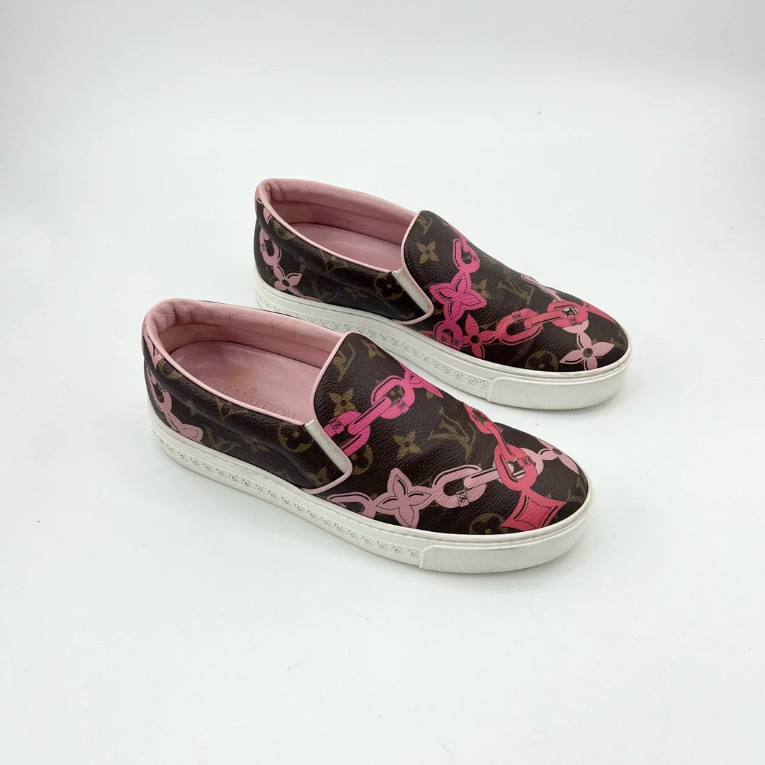 95新 LouisVuitton/路易威登 38码/老花锁扣一脚蹬板鞋/pp426776