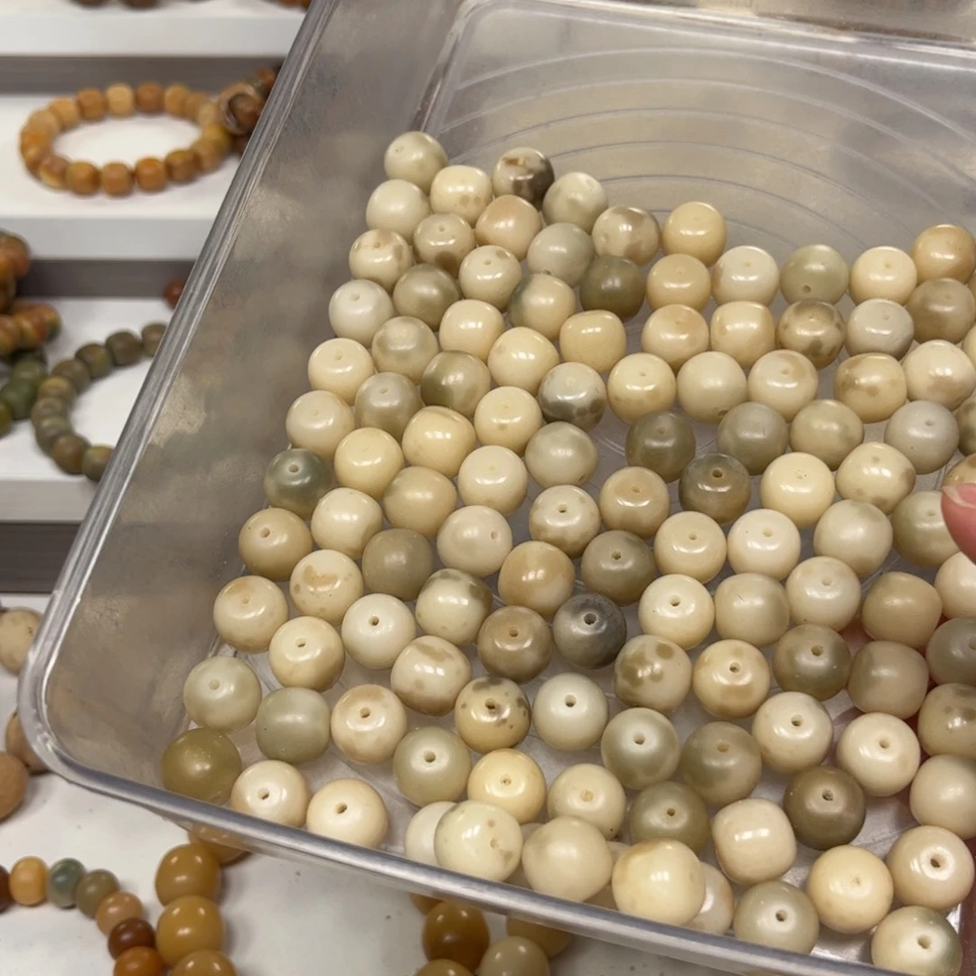 白玉菩提吊坠花皮桶珠36颗卡13