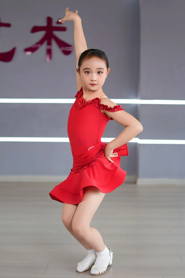 详见详情舞蹈服女拉丁演出服长袖套装服装裙子红色夏季拉丁舞舞服