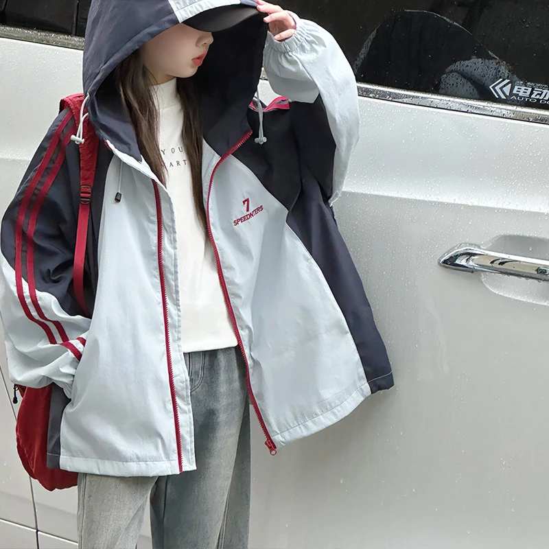女童春秋装外套2025新款洋气大童爆款网红夹克上衣儿童洋气冲锋衣