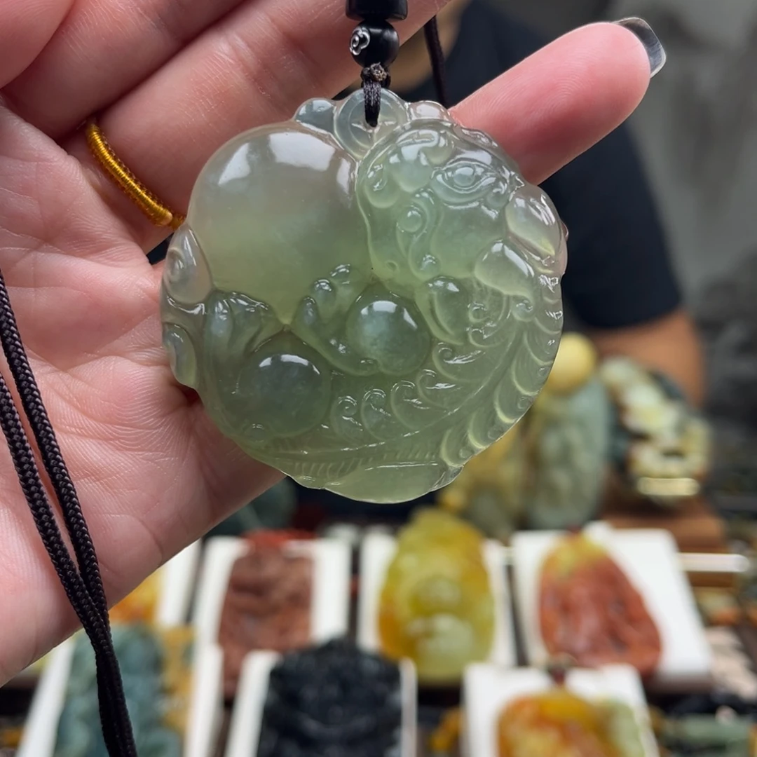 岫玉未镶嵌挂件挂件