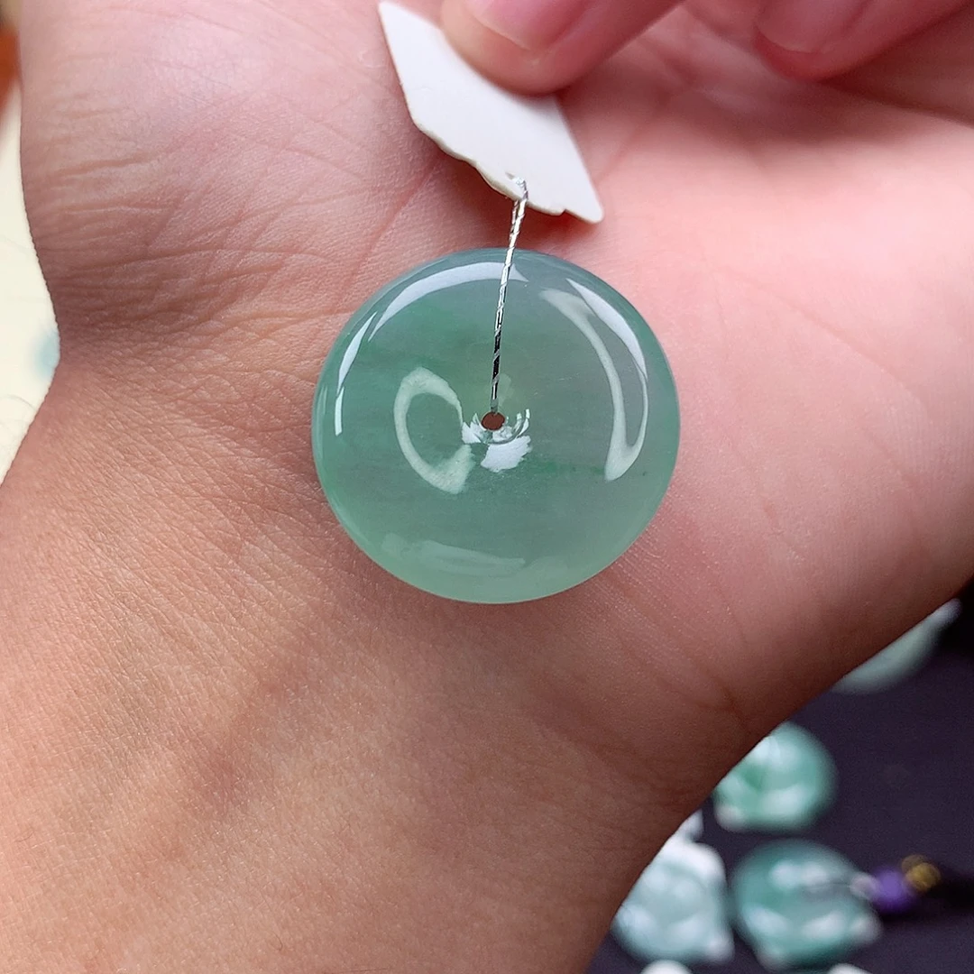 翡翠未镶嵌颈饰26 尺寸23.6-5.7