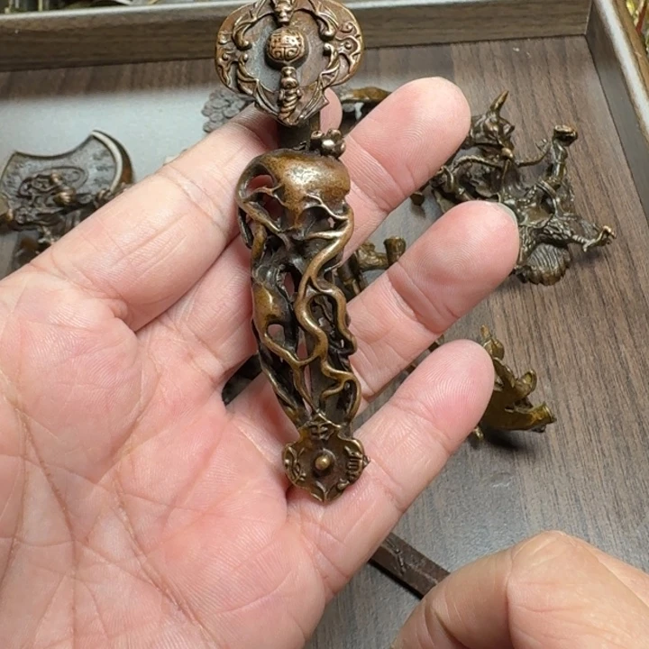 铜器摆件收收藏藏