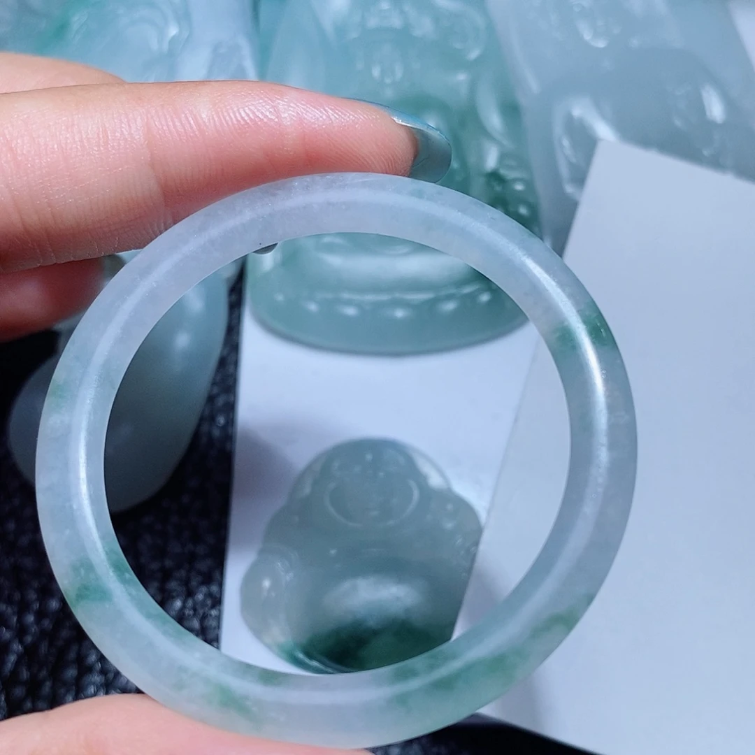 定制翡翠未镶嵌毛货付款后确认抛光