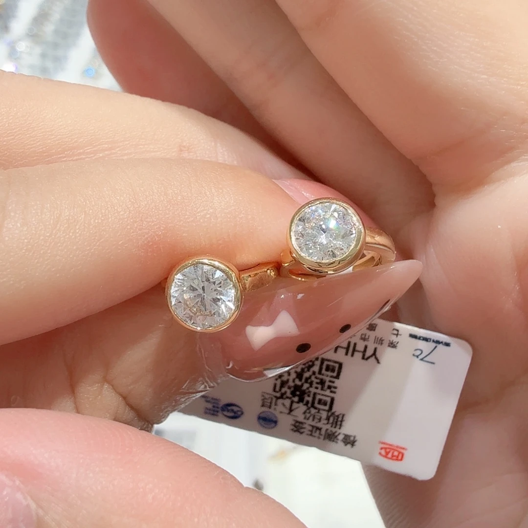 实验室培育钻石18K金镶嵌
