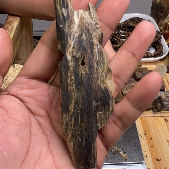 沉香碎屑沉香15克