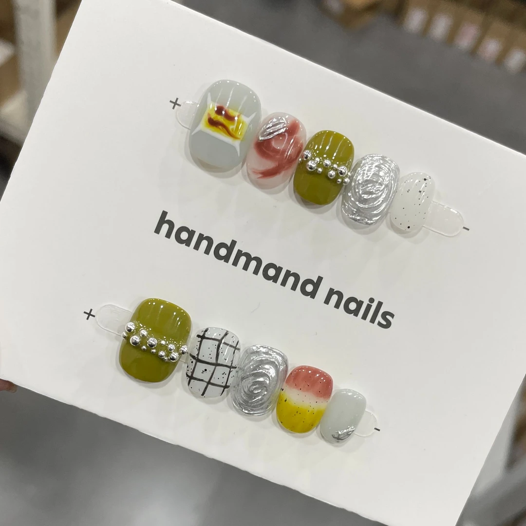 【山野】纯手工手绘晕染穿戴甲小众高级感显白美甲