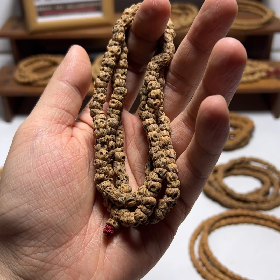 Y***L吊坠柏香籽/百香籽