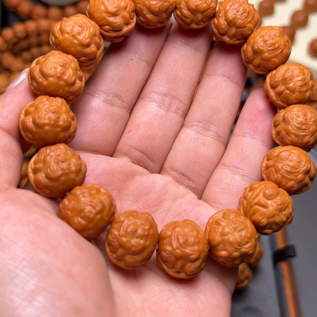 猴头核桃吊坠1.6尺寸蟾王