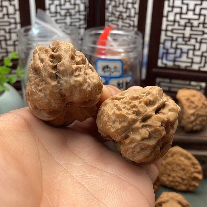 文玩核桃吊坠蛤蟆
