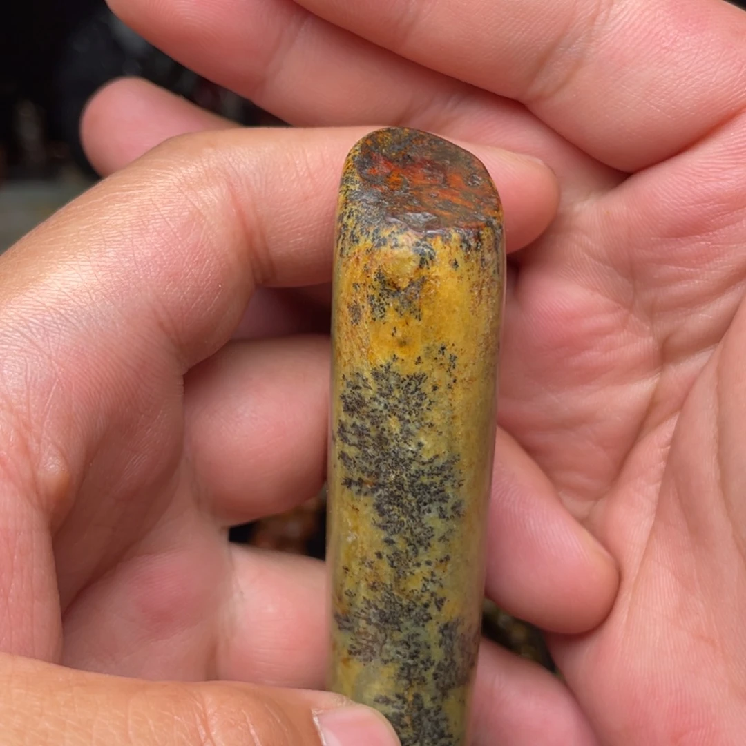 岫岩河磨玉（透闪石质玉）未镶嵌颈饰