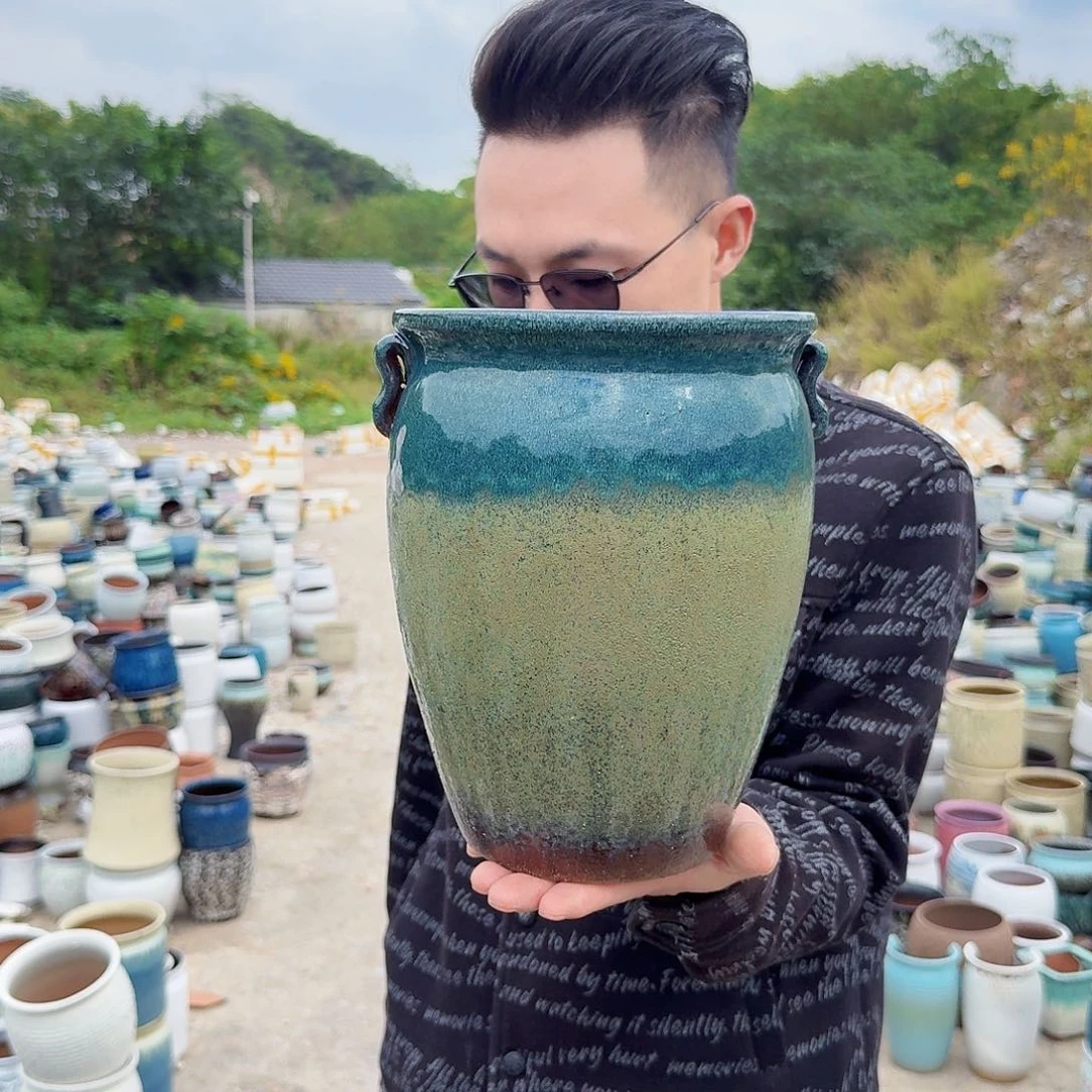 紫砂花盆口19高25（一个泡泡绿