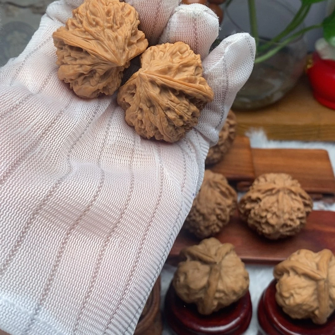 文玩核桃吊坠36尺寸野牛半壁江山