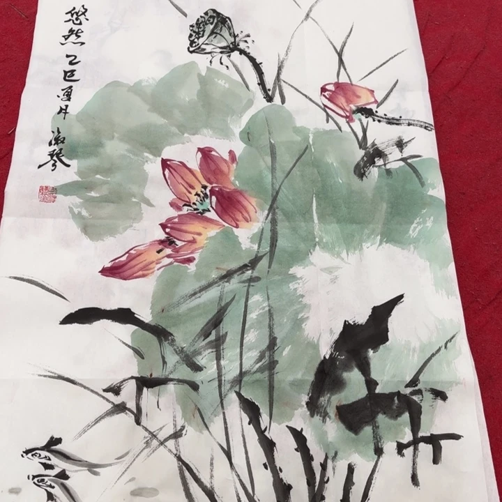 国画花鸟的翅膀是一个巨大的蝴蝶