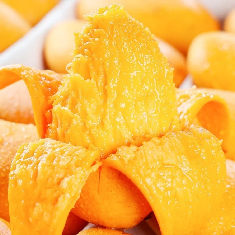 云南小台农芒果新鲜采摘应季现摘香甜多汁薄皮水果5