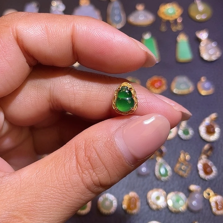 翡翠银S925镶嵌颈饰