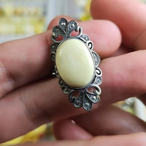 蜜蜡银S925镶嵌裸石白蜡戒指